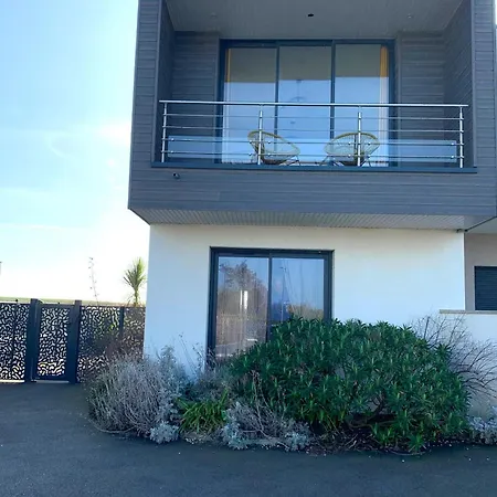Pontons View Apartment Saint-Come-de-Fresne