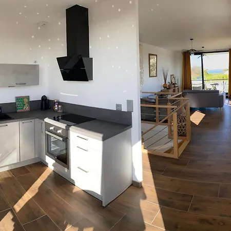 Pontons View Apartment Saint-Come-de-Fresne
